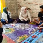 Bentuk Kepedulian dan Loyalitas, Wakil Ketua lll DPRD Lampung Selatan Kunjungi Korban Pekerja Ilegal di Kalianda