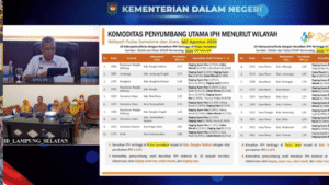 Hitam dan Biru Modern Podcast Video Youtube Thumbnail_20260819_110441_0000